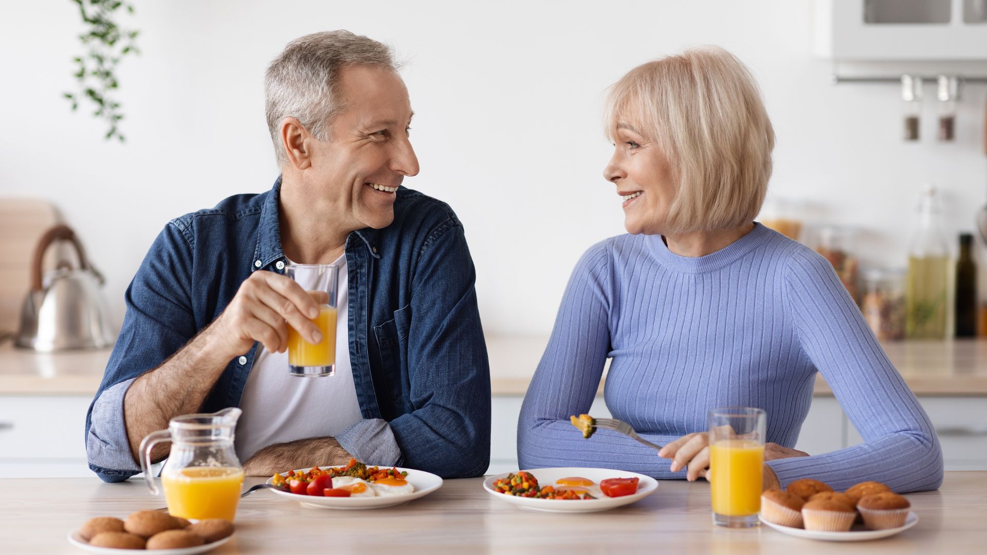 Vitamins for Seniors: Key Nutrients to Support Healthy Aging